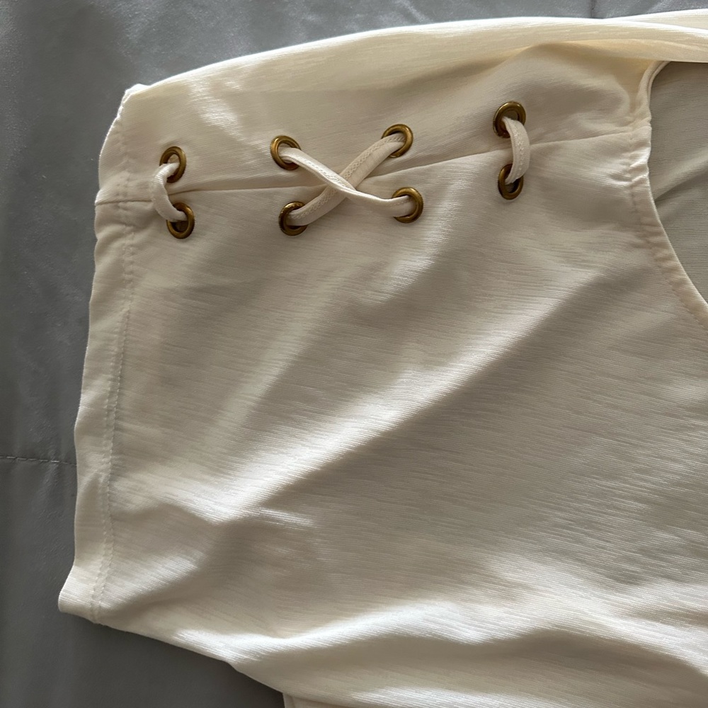 Cream top - Picture 2 of 4